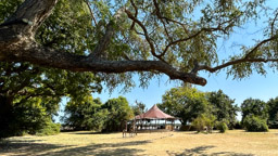 Three River Camp im South Luangwa NP   GPS 13°25'10
